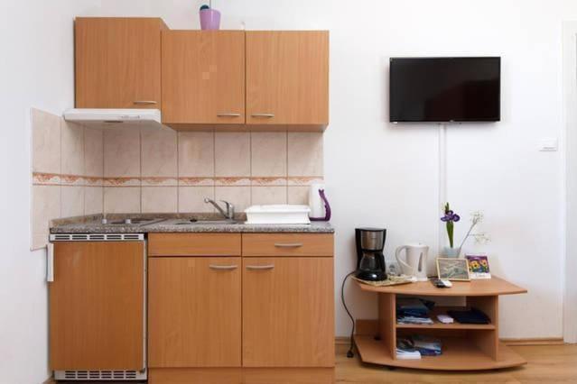 Mit Balkon Fuer Zwei Personen Split